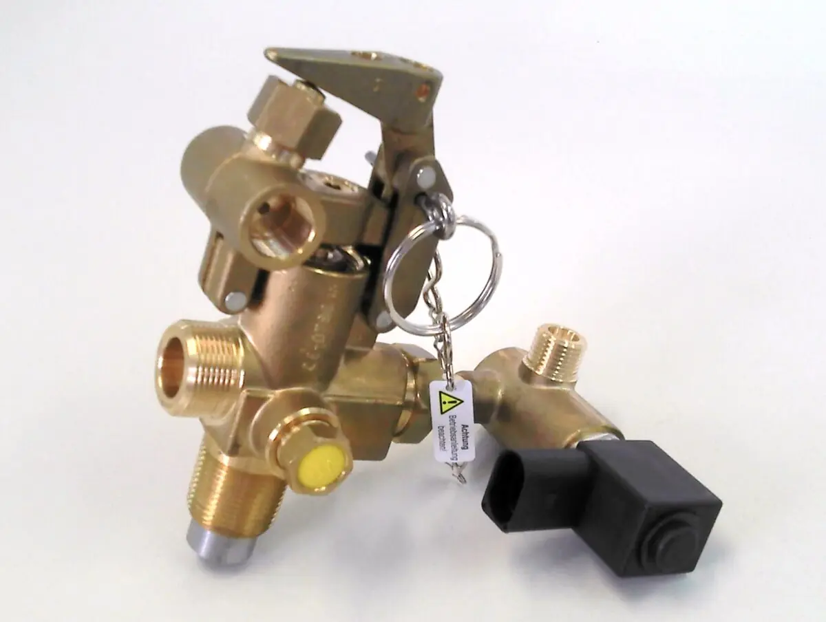 Exemplo de Montagem de Unidade Eletro Pneumática - Modelo VTI K85-45